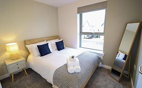 City Views By The Castle, Free Designated Parking.